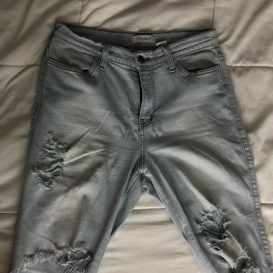Vibrant Ripped Jeans!